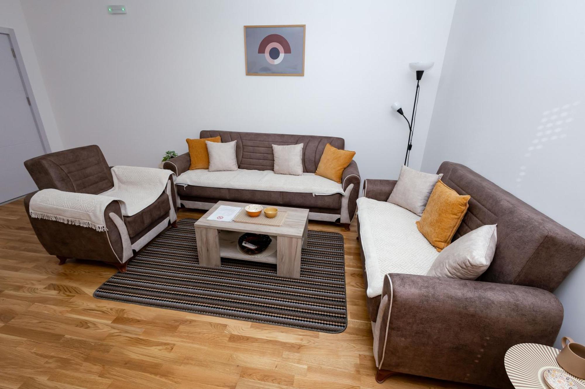 Elegant Escape Podgoriçe